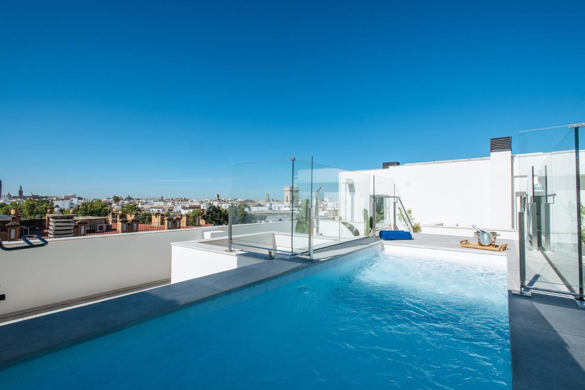 Sercotel Sevilla Guadalquivir Suites — Photos 1
